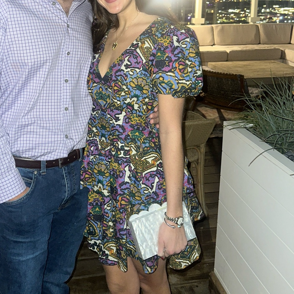 Cleobella Purple Floral V-Neck Mini Dress with Puff Sleeves - Picture 4 of 4